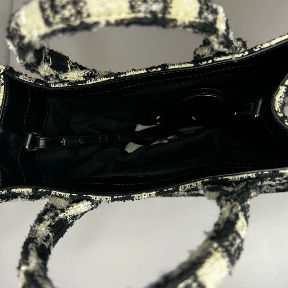 Little Kasbah Tweed Tote Bag - Picture 7 of 7